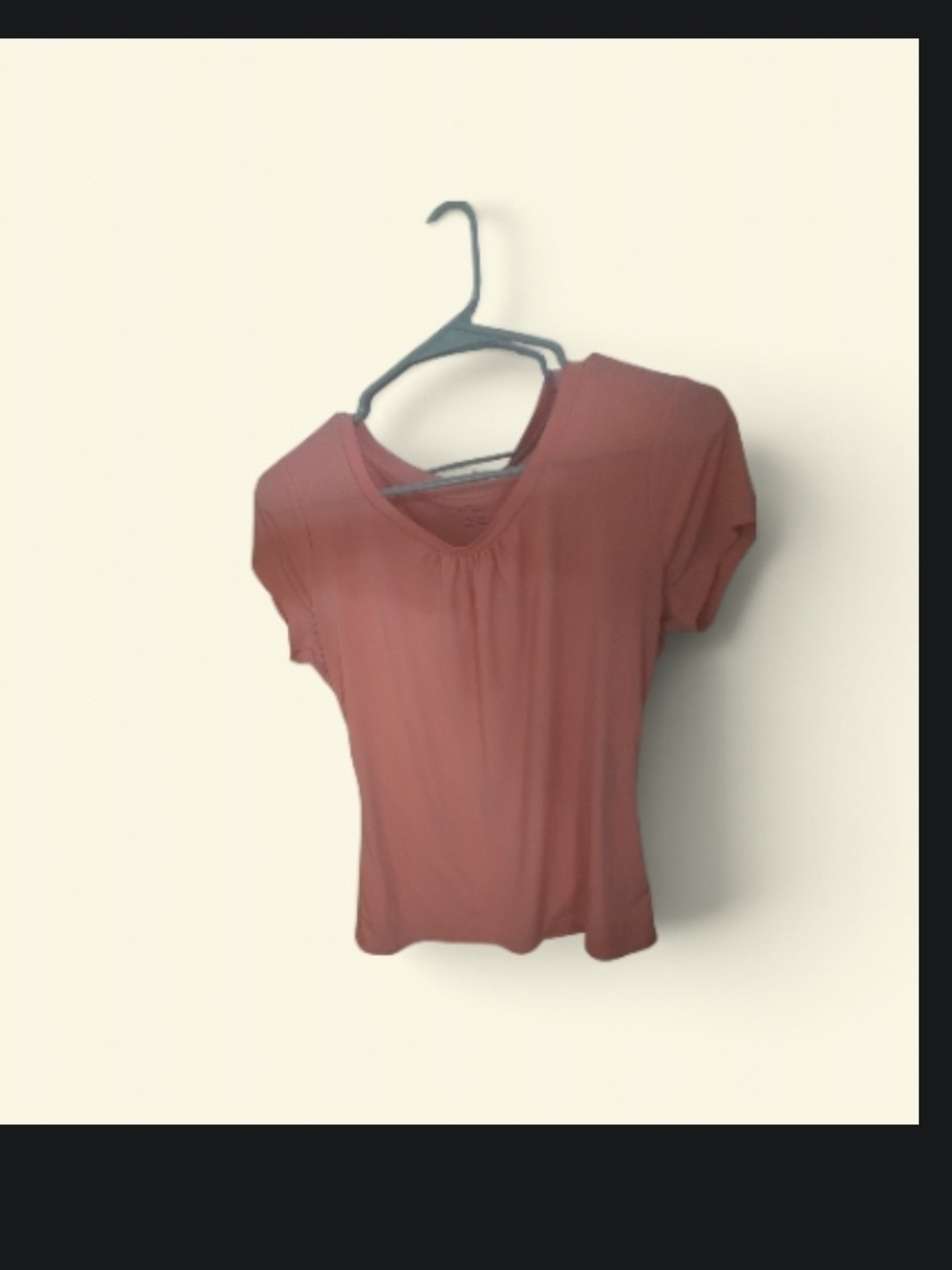 Worthington Short-Sleeve V-Neck Top - Coral Sz M